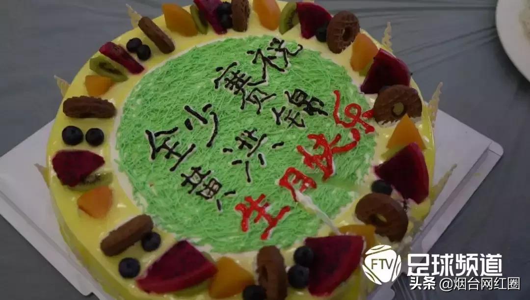 全少赛比赛现场,第十四届少年足球运动会