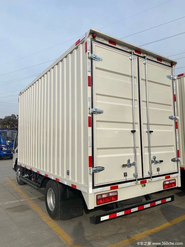 骏铃E5自卸车,江淮骏铃e5配云内490发动机车咋样