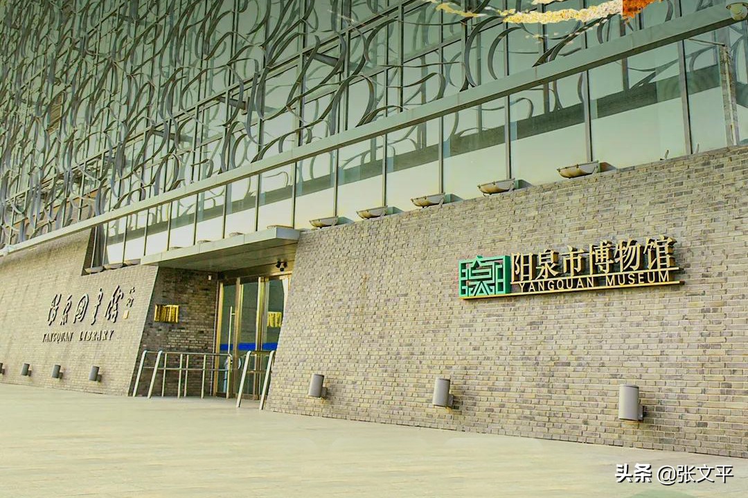 山西阳泉博物馆举办的“带钩”艺术展,恰好“押中”高考作文题