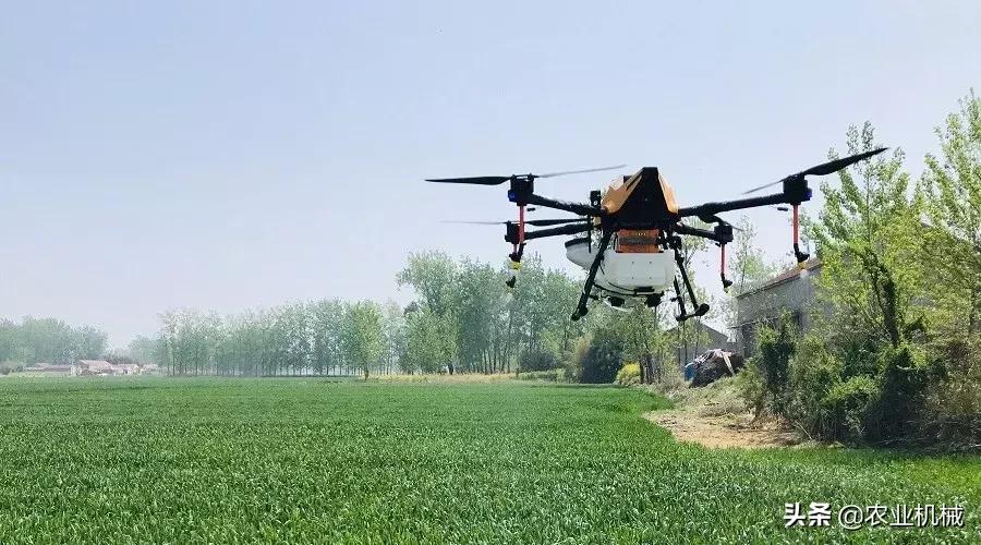 从面世就备受争议的植保无人机，除了取得的这些成就，还存在哪些问题？