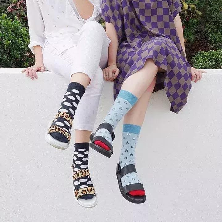 哪个品牌的袜子质量好性价比高,男士夏季袜子品牌排行榜前十名