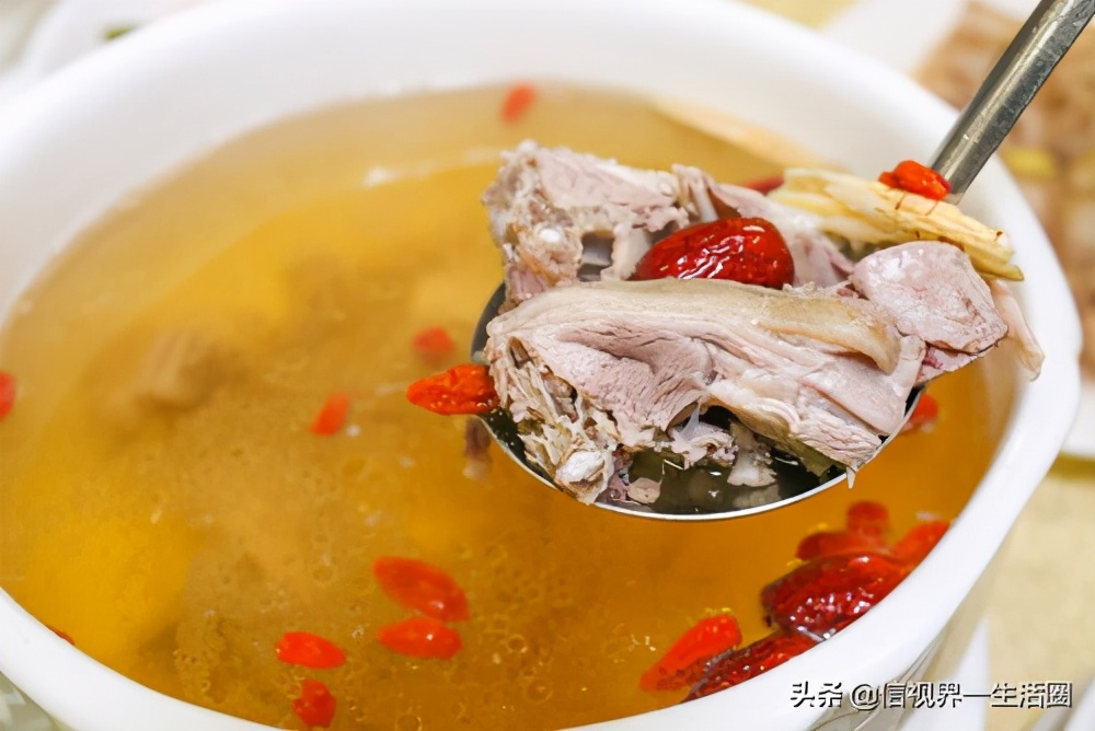 适合男性喝的养生汤名称,男士适合喝什么养生汤