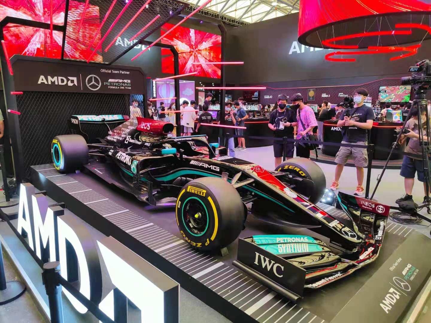 科技犬推荐笔记本电脑,rog和拯救者游戏本对比