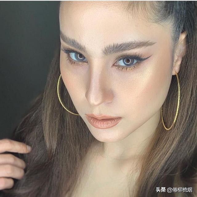 组团吃霸王餐！泰星Kwan被爆与Hiso男友分手细节，否认将3台签约