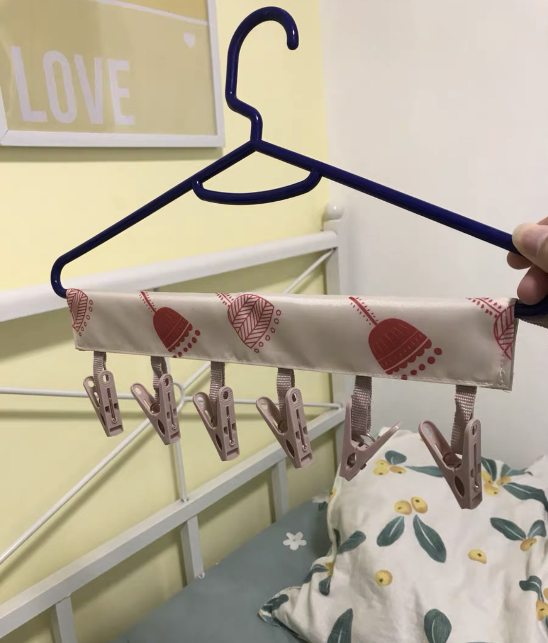 有了它晾衣服再也不会掉了,有了它晾晒衣物很方便