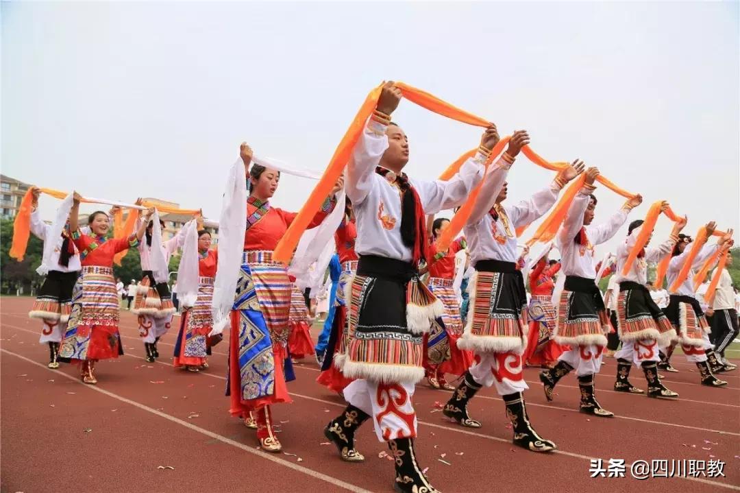 成都大学运动会来自不同国家,成都大学世界大学生运动会