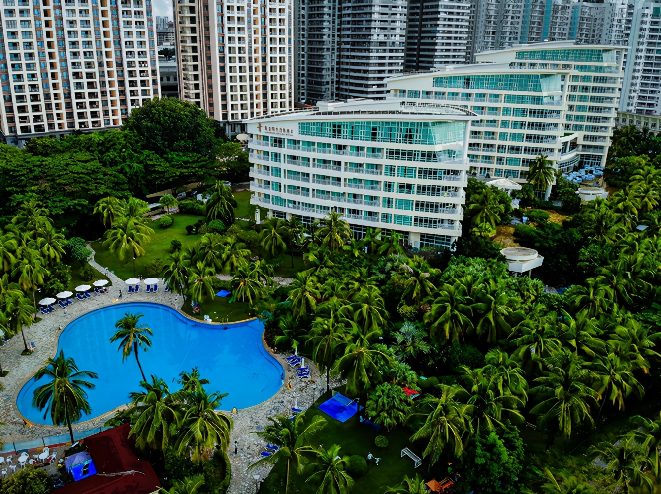 三亚别墅酒店带私人泳池,三亚哪个酒店有私人泳池