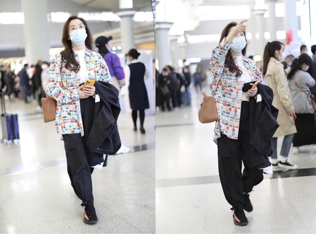 凤凰传奇玲花素颜照片,凤凰传奇玲花现在本人图片