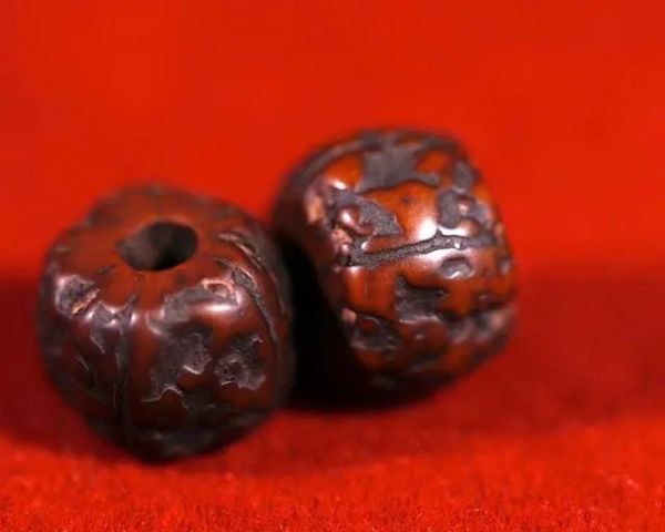 金刚菩提机刷会有色差吗,金刚菩提沉水晾干后怎么有色差