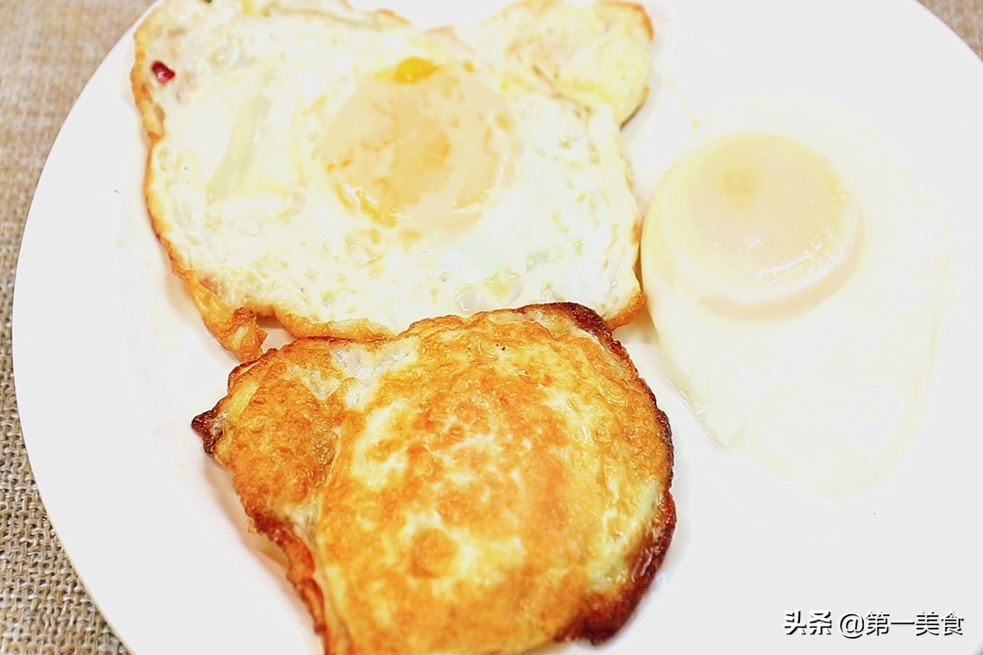 做荷包蛋怎么不粘勺子,做荷包蛋怎么不起沫