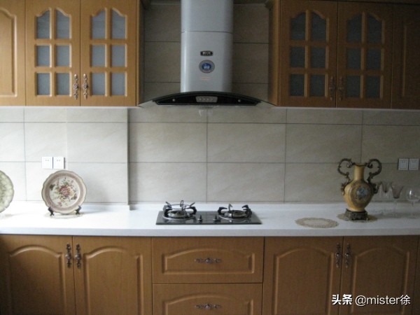 欧派橱柜19800套餐用的什么板材,欧派橱柜是最好的橱柜吗多少钱