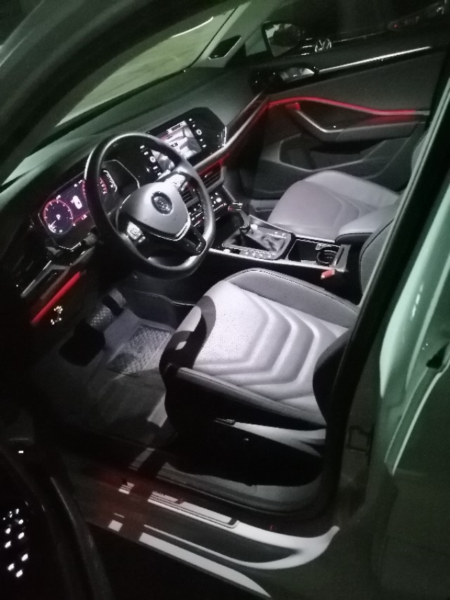 新大众速腾1.5t,新速腾300tsi