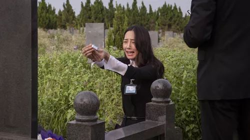 我终于治好了懒病：先让人代我健身，又让人替我相亲