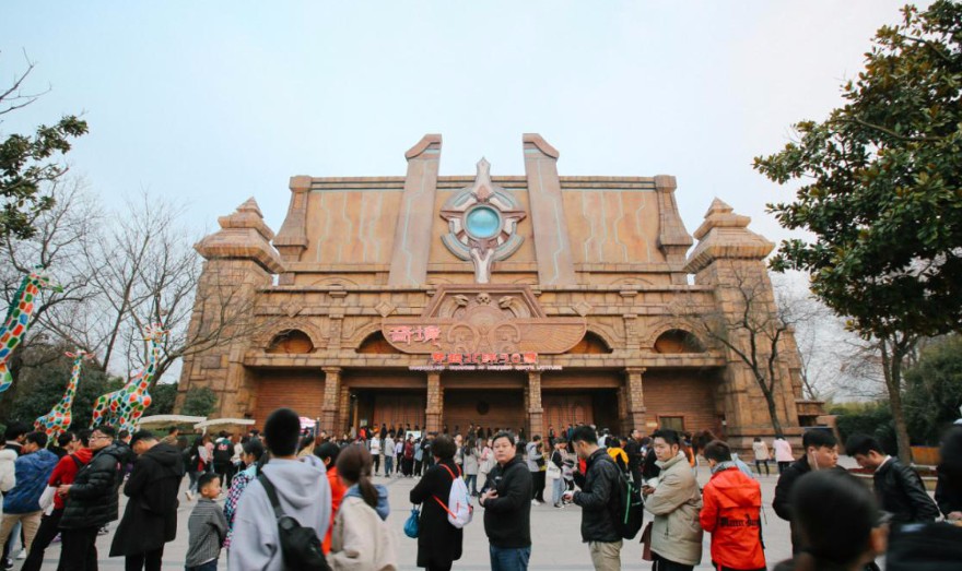 上海欢乐谷游玩项目的视频,上海欢乐谷游玩攻略有没有摩天轮