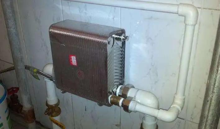 停暖前需要清洗地暖管道吗,供暖初期暖气不热排查及处理方法