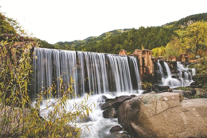 青山秀水旅游,青山踏歌行