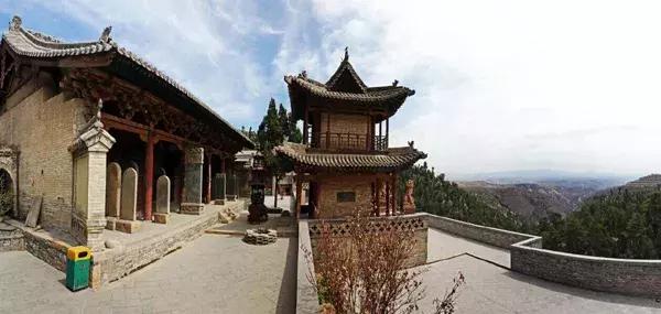 解密历史上真实的一休：“淫酒淫色亦淫诗”，77岁与盲女相恋