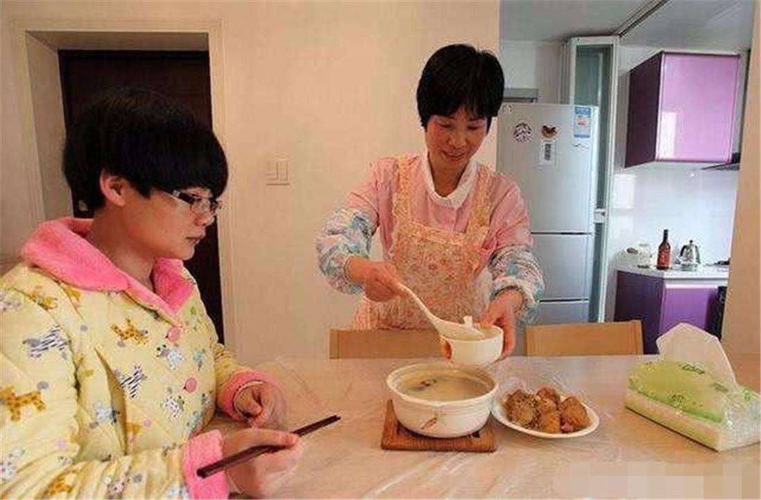 外国女人不坐月子会有月子病吗,为什么外国的妇女不坐月子