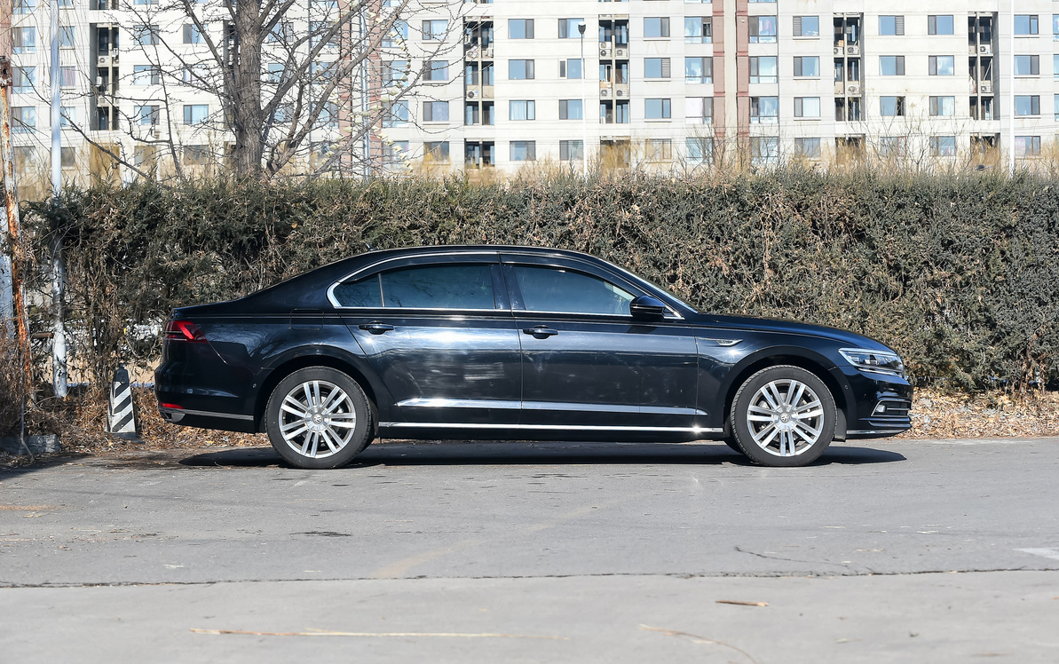 车长超过5米价格十万,车长超过5米的便宜车