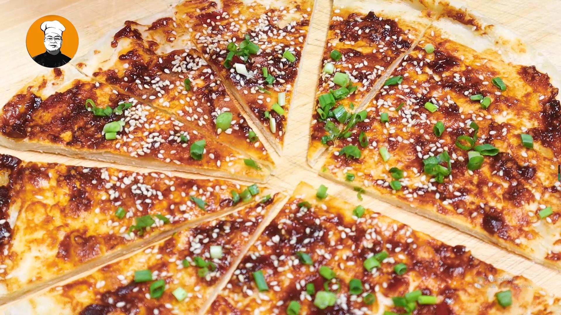 小吃摊酱香饼,正宗酱香饼街头小吃