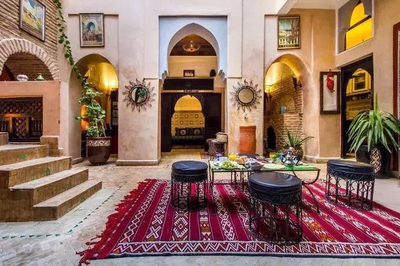 非洲的“后花园”在中国爆红，这个国家简直是“好色者”的天堂