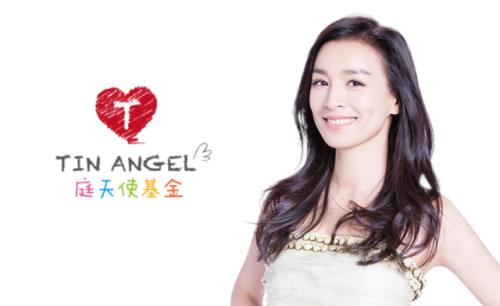 一家七口挤两个卧室,一家7口挤在一个大房子里