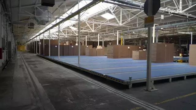 投资小型纸箱厂要多少钱,纸箱厂投资前景如何