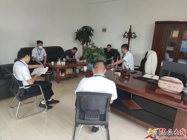 郧西：“仓储贷”托稳企业食用菌产业链