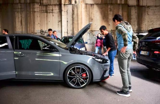 海外试驾丨穿行罗马，于永恒之城中遇见科技现代