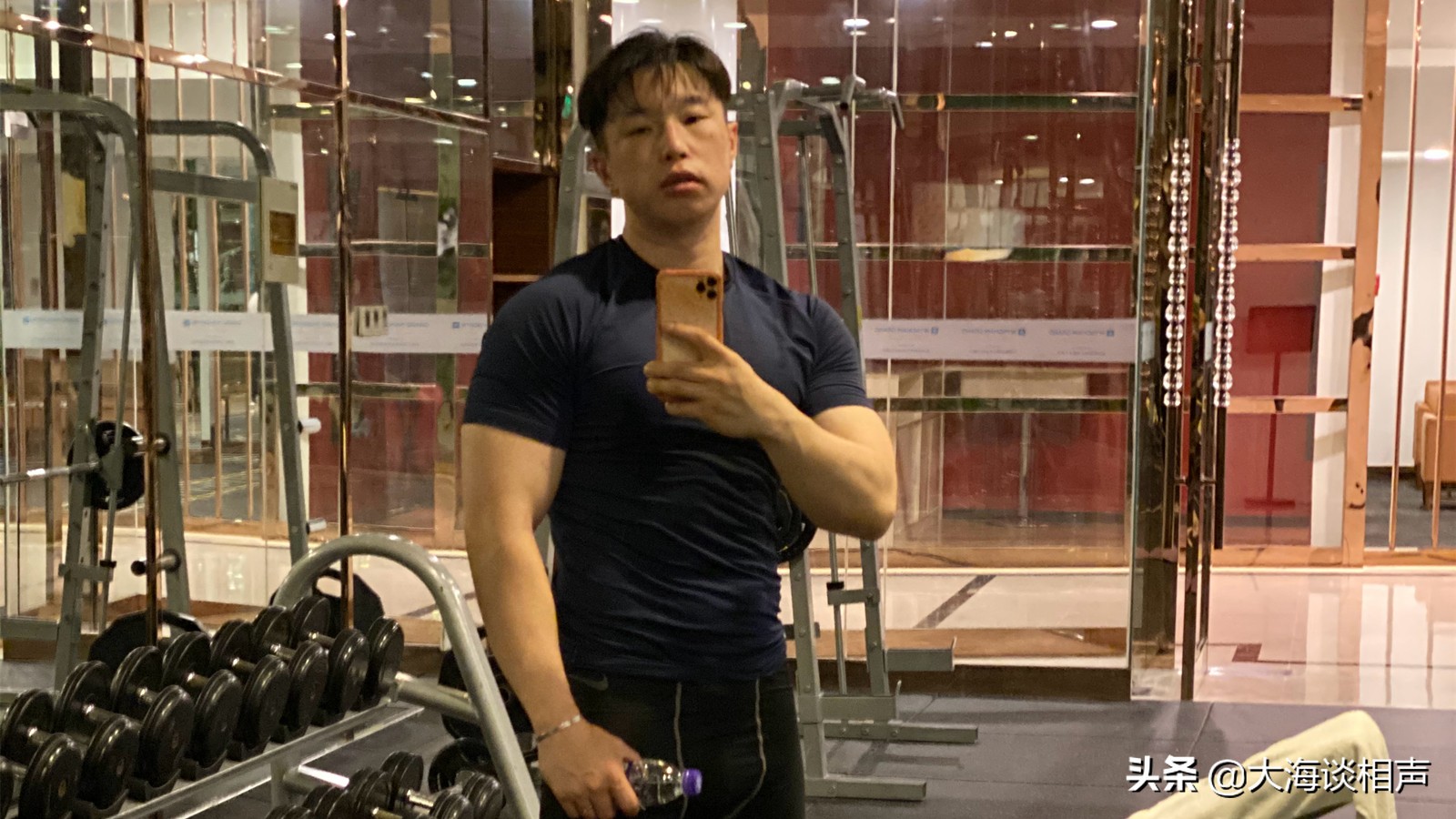 张九龄采访烧饼,德云社张九龄空降烧饼王九龙