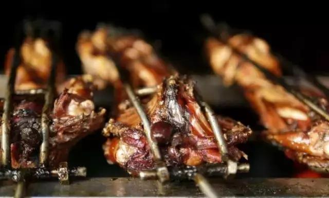 收藏的全部美食,成都收藏老酒馆