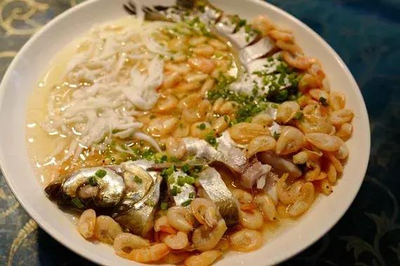 不输阳澄湖的大闸蟹鲜到上头,金秋时节的大闸蟹太美味了