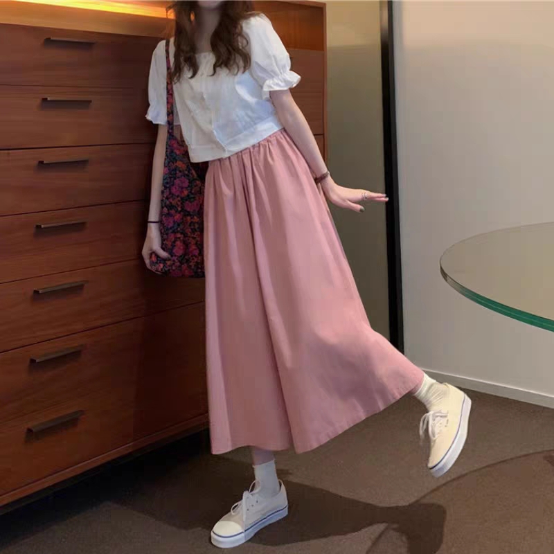 今年流行的小个子裙裤,今年夏季流行什么裙裤好看