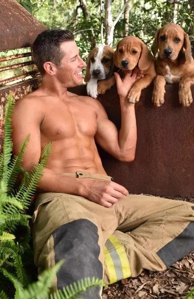 2017消防员日历,2019澳大利亚消防