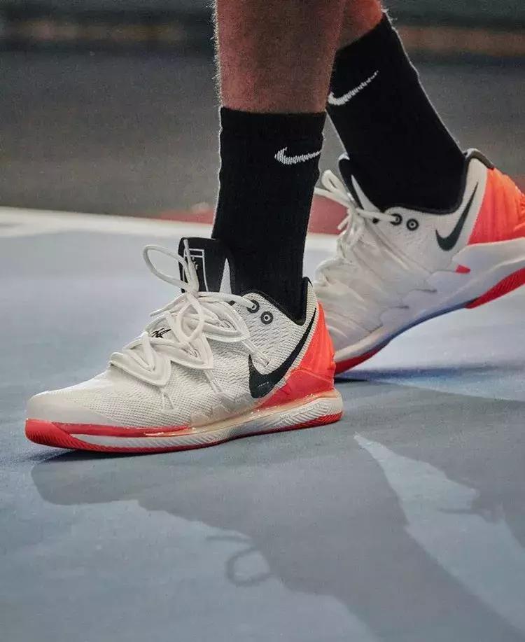 nba欧文5上脚图,nba今日上脚球鞋欧文6