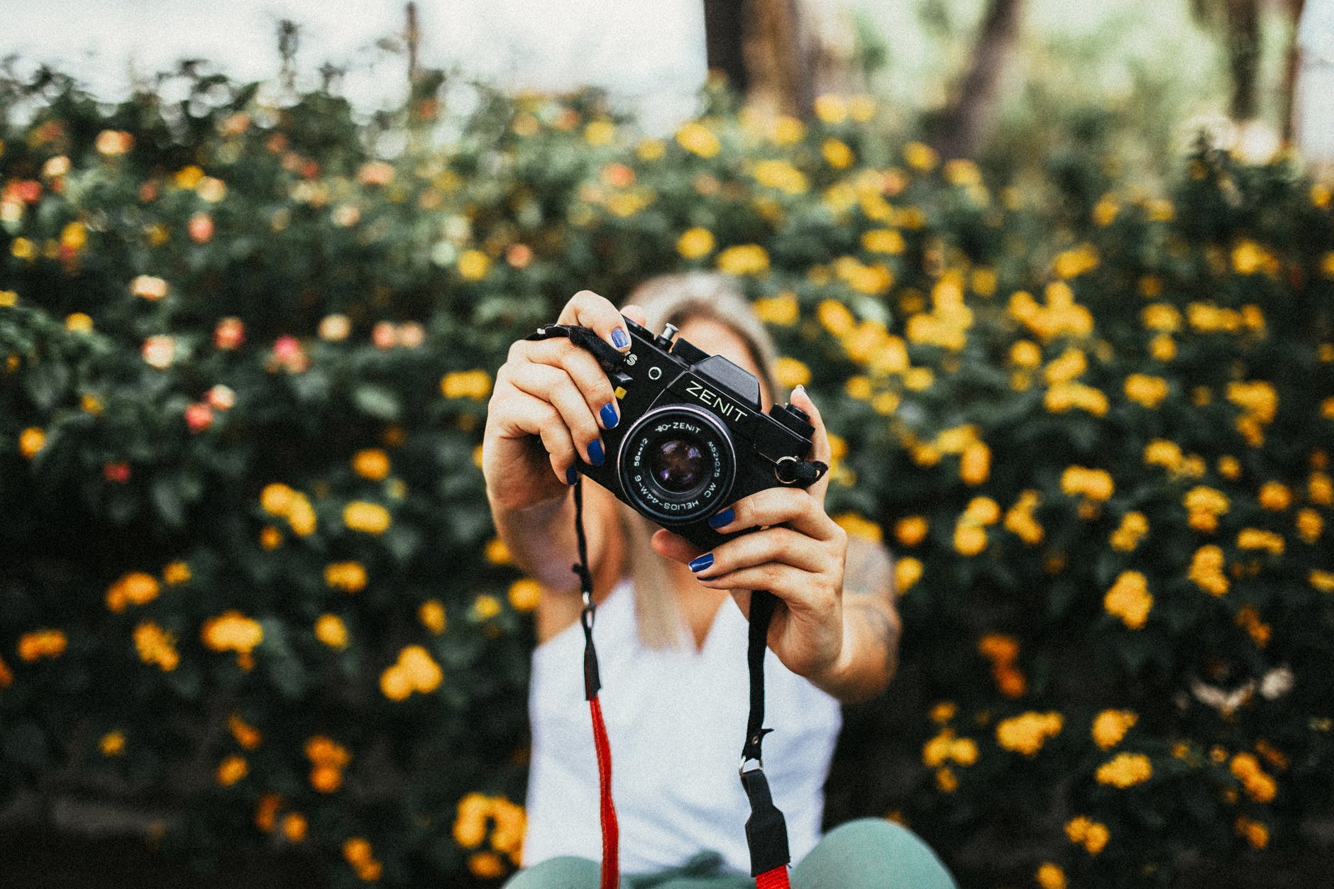 长期分居，男人想老婆了，会怎么办？三位丈夫说了大实话