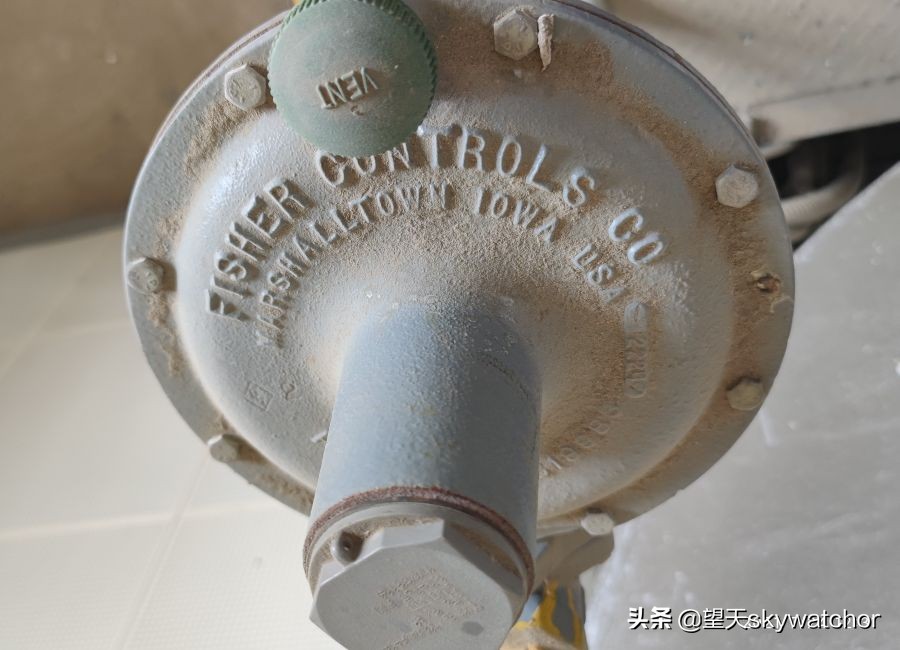 克拉玛依魔鬼城石油井,克拉玛依魔鬼城