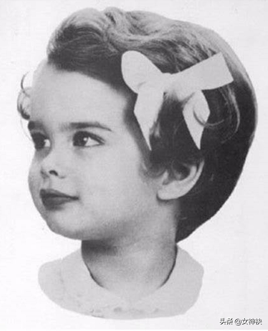 她是80年代全球最迷人漂亮宝贝，意大利王室后裔，杰克逊说最爱她