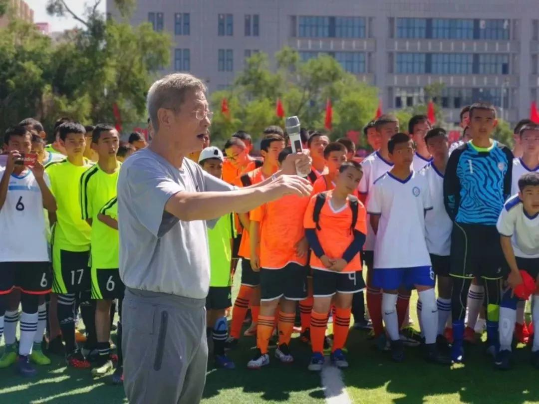 中国足球青训训练营,中国足球名宿团