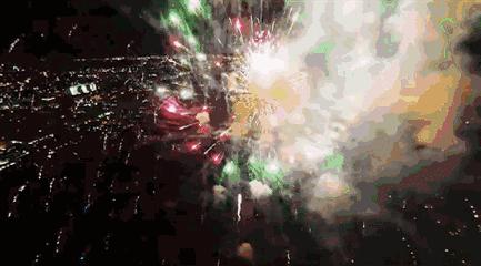 适合黄皮学生党做的新年美甲,粉色猪猪透色美甲