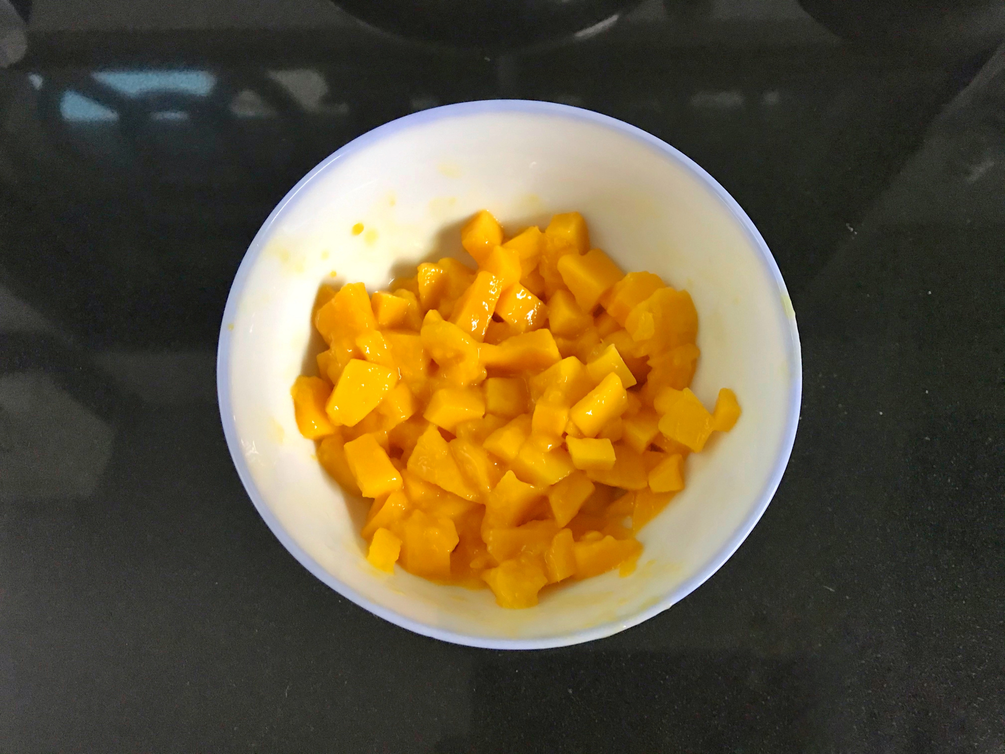 冰淇淋三明治怎么做,有冰箱就能做的冰淇淋