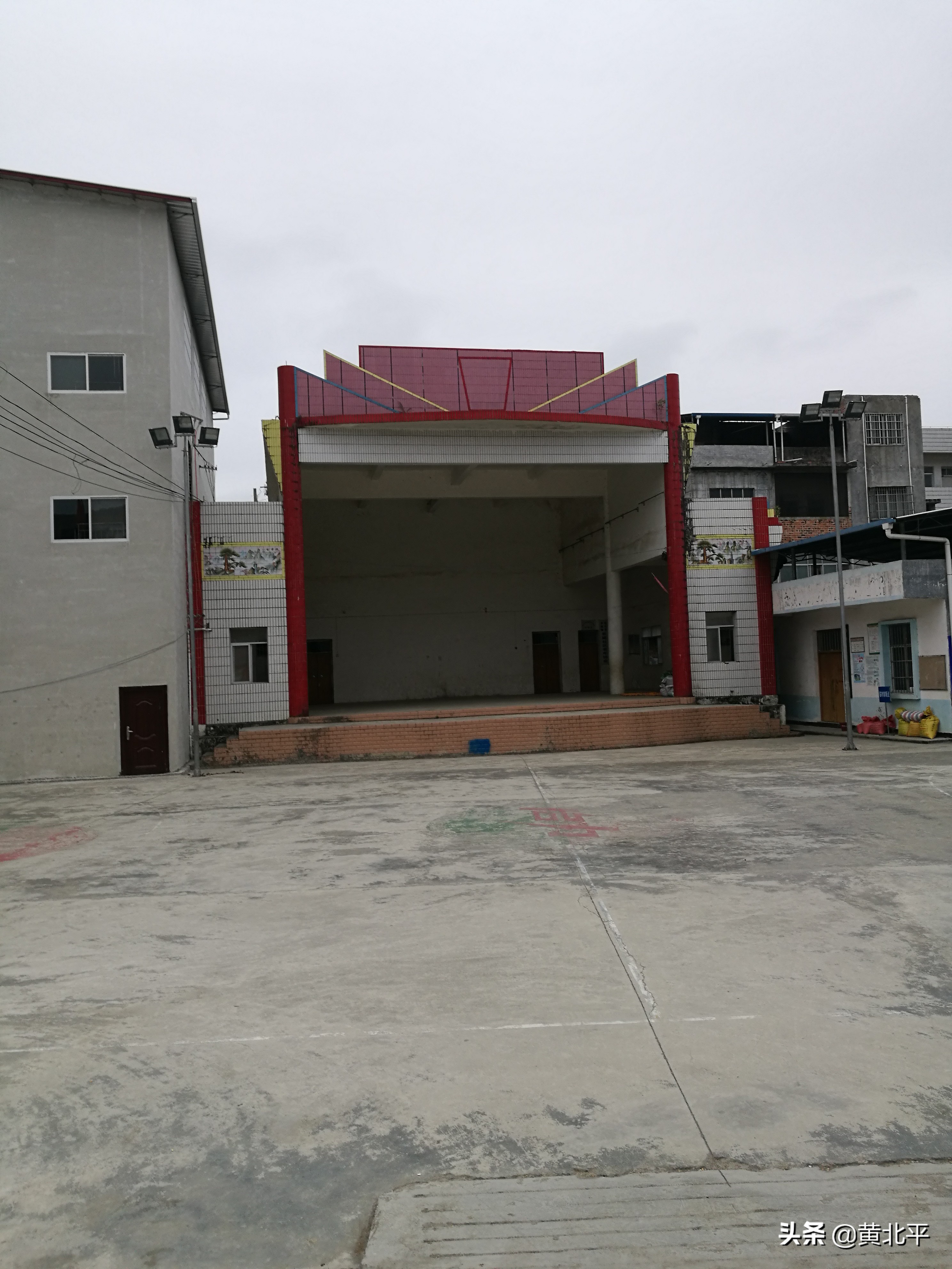 广西南宁市隆安县乔建镇龙扶村,广西南宁市隆安县乔建