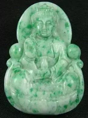 易于和陨石混淆的石头,容易混淆的玉石