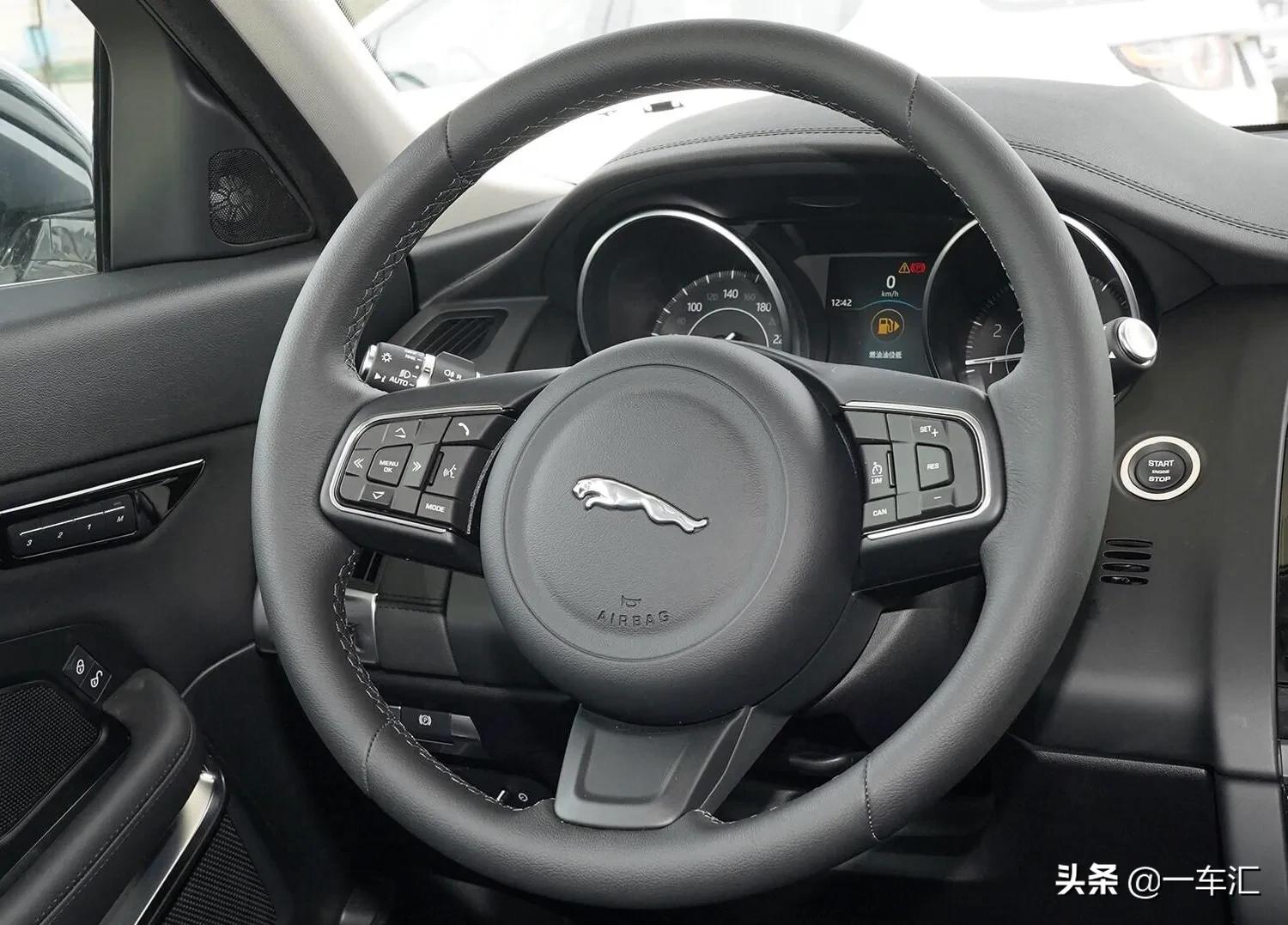 捷豹2.0t四驱费不费油,24款捷豹e-pace值得入手吗