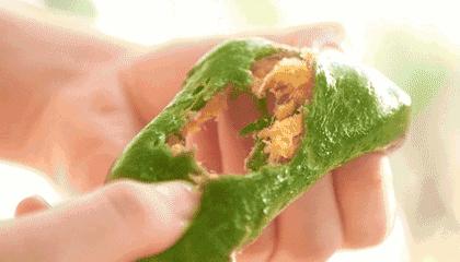 据说世道变坏是从倒卖青团开始的