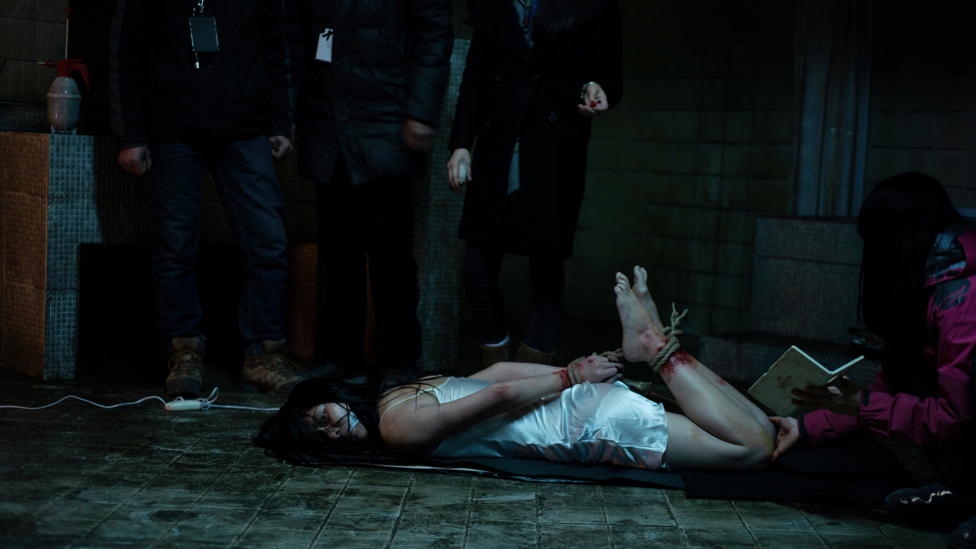 我拍了数千名路人甲,“成年人不要给自己编织梦想”|图集