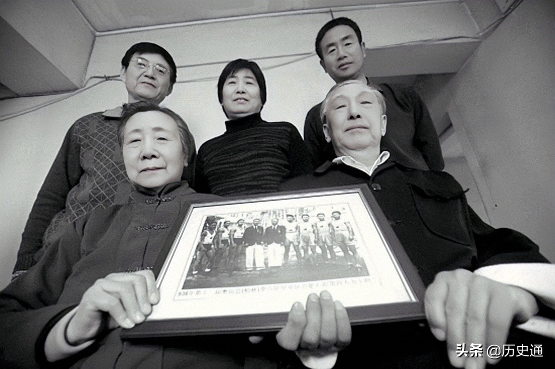 向所有为国争光的奥运健儿致敬,奥运健儿挥洒汗水为祖国争光