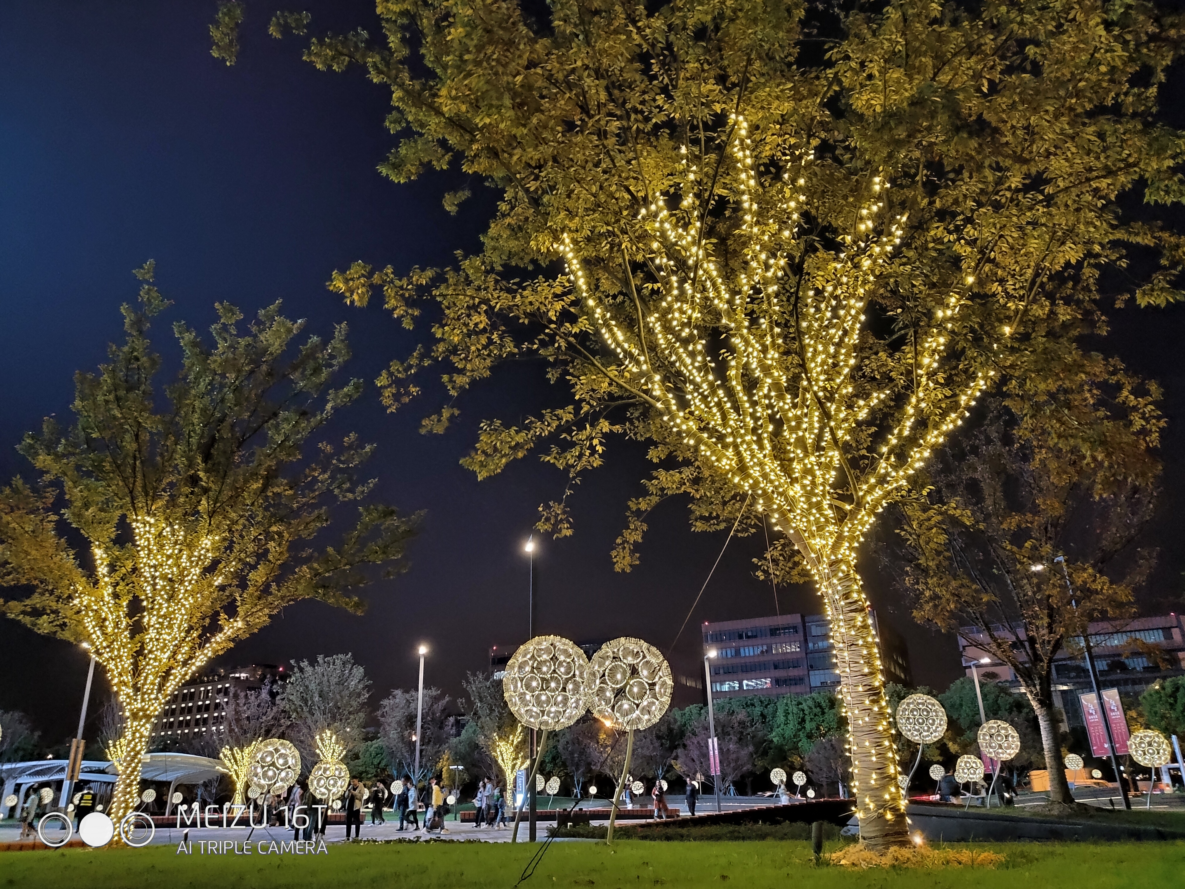 魅族16t大屏旗舰发布,魅族16t拍照效果怎么样