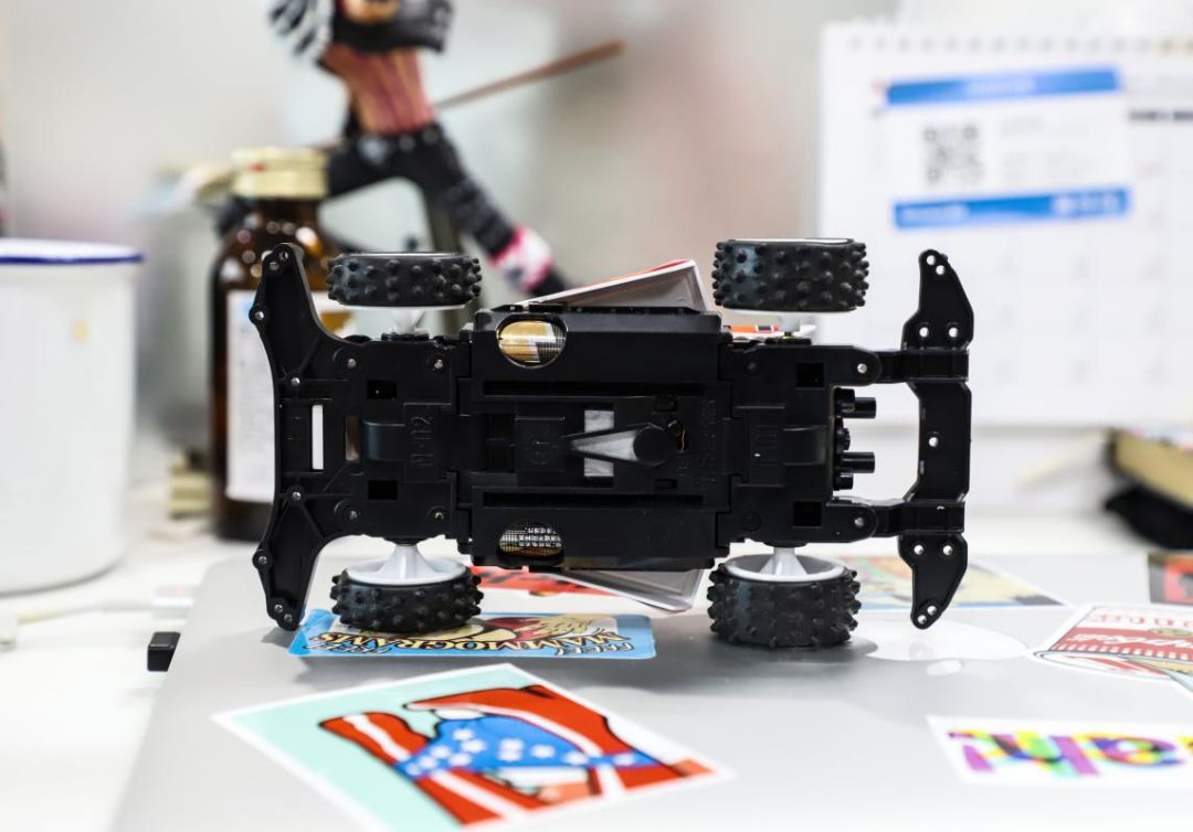 小型概念四驱车,纯电四驱迷你车