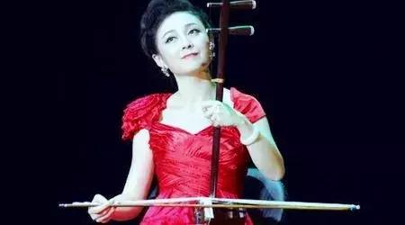 二胡自学入门图解简谱,二胡自学入门必看